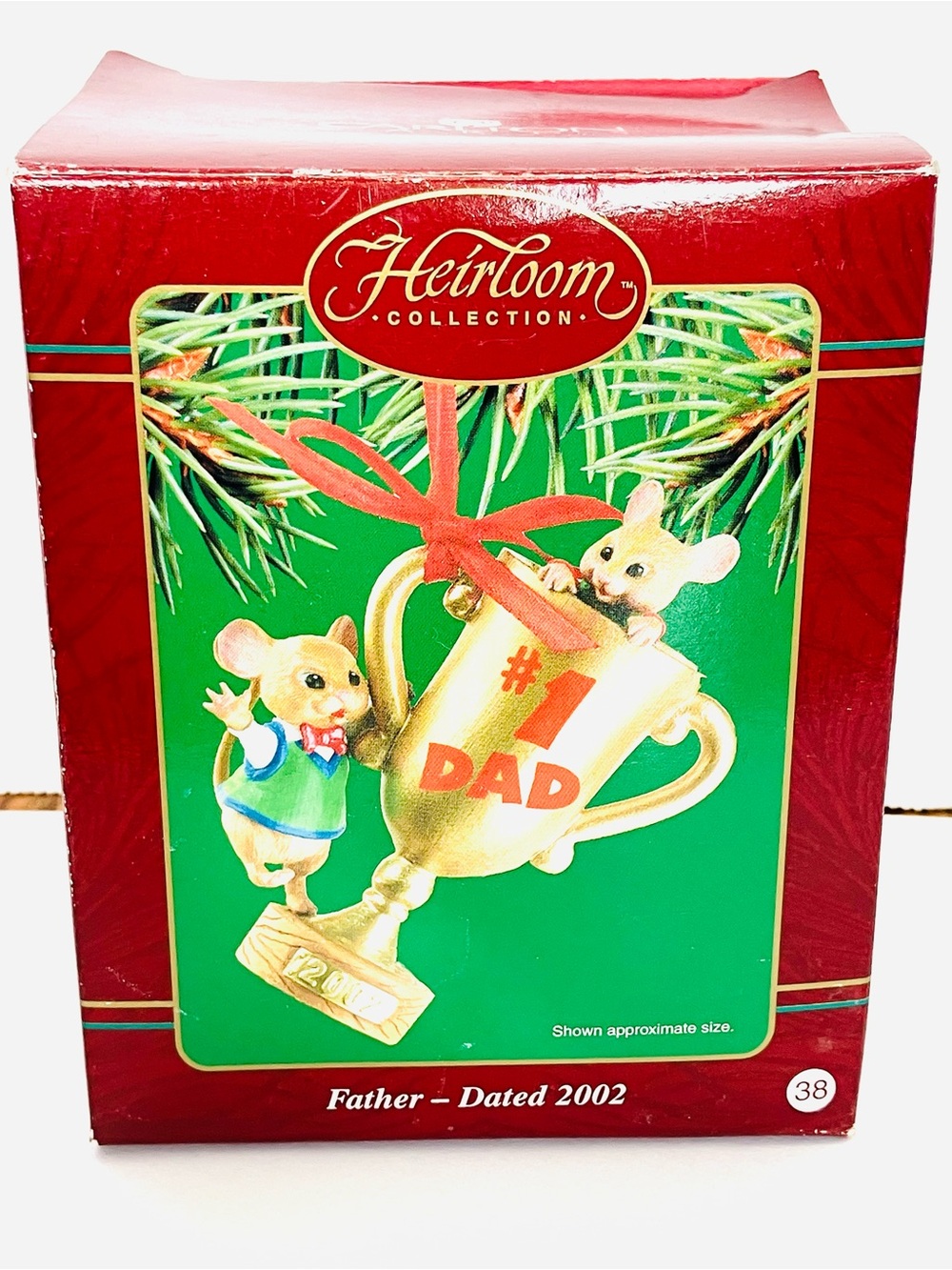 Carlton Cards 2002 Heirloom Collection #1 Dad Trophy Ornament Read